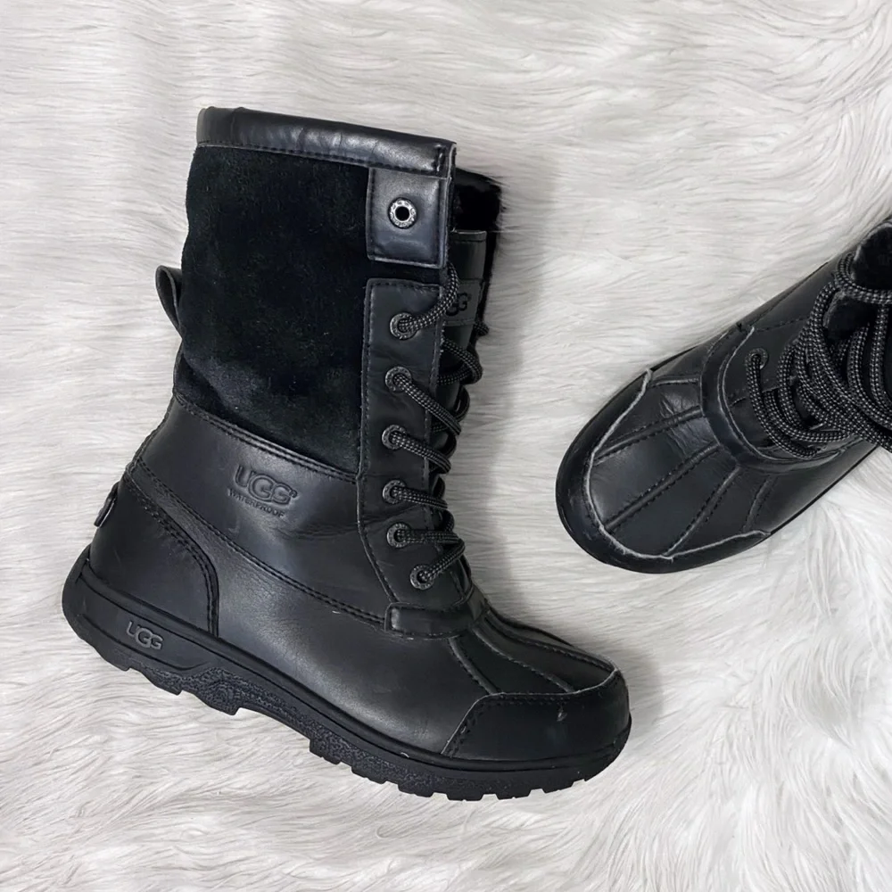UGG Kids Butte II CWR Black Waterproof Wool Lined Lace Up Winter Snow Boots 4